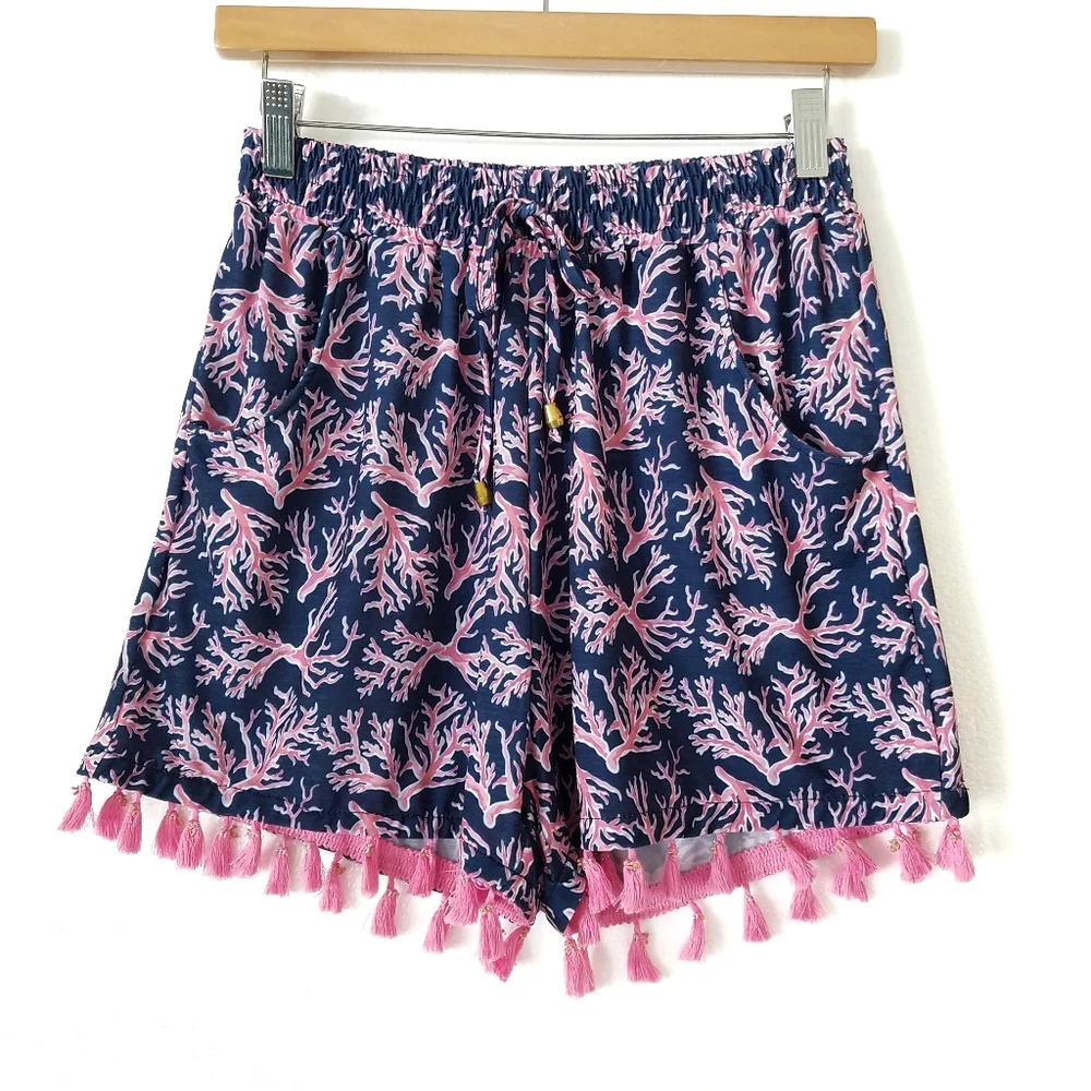 Simply Southern Coral Print Pull-On tassel shorts